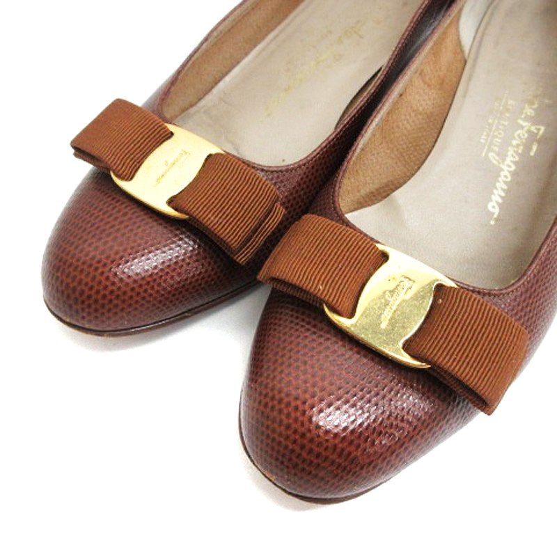 フェラガモ　パンプス サルヴァトーレフェラガモ Salvatore Ferragamo VARA パンプス リボン