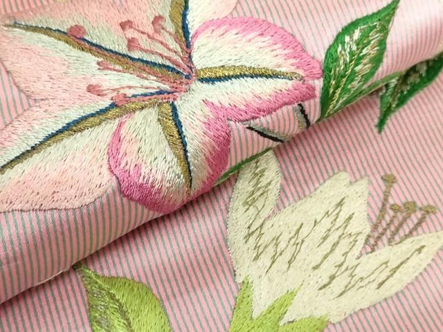 大正浪漫 アンティーク 豪華 刺繍帯￼ 百合 色繻子 大正浪漫 アンティーク 豪華 刺繍帯￼ 百合 色繻子