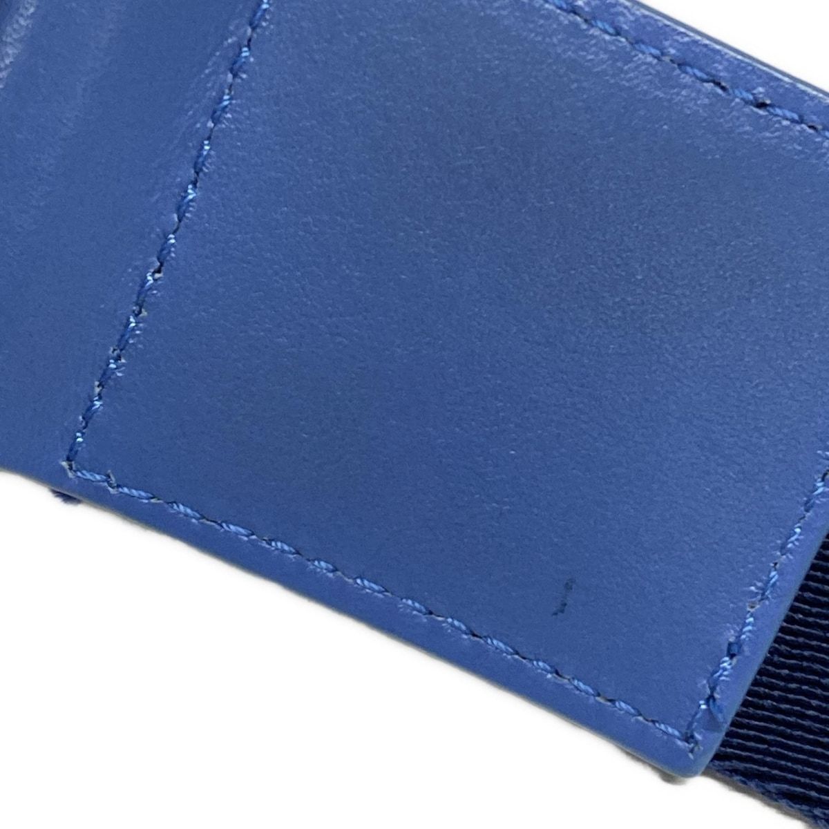 サドル ナイロン