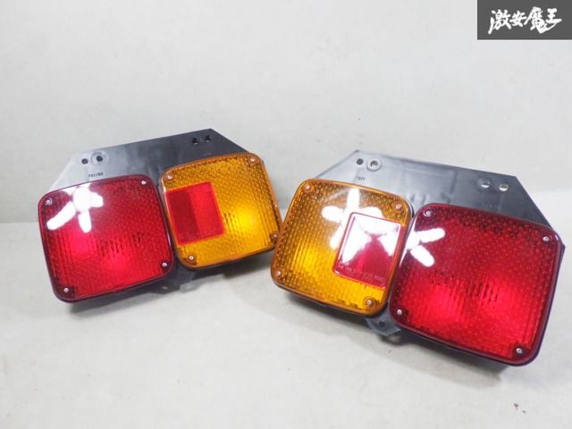 美品】日野 純正 FD1JLEA レンジャー テールライト テールランプ