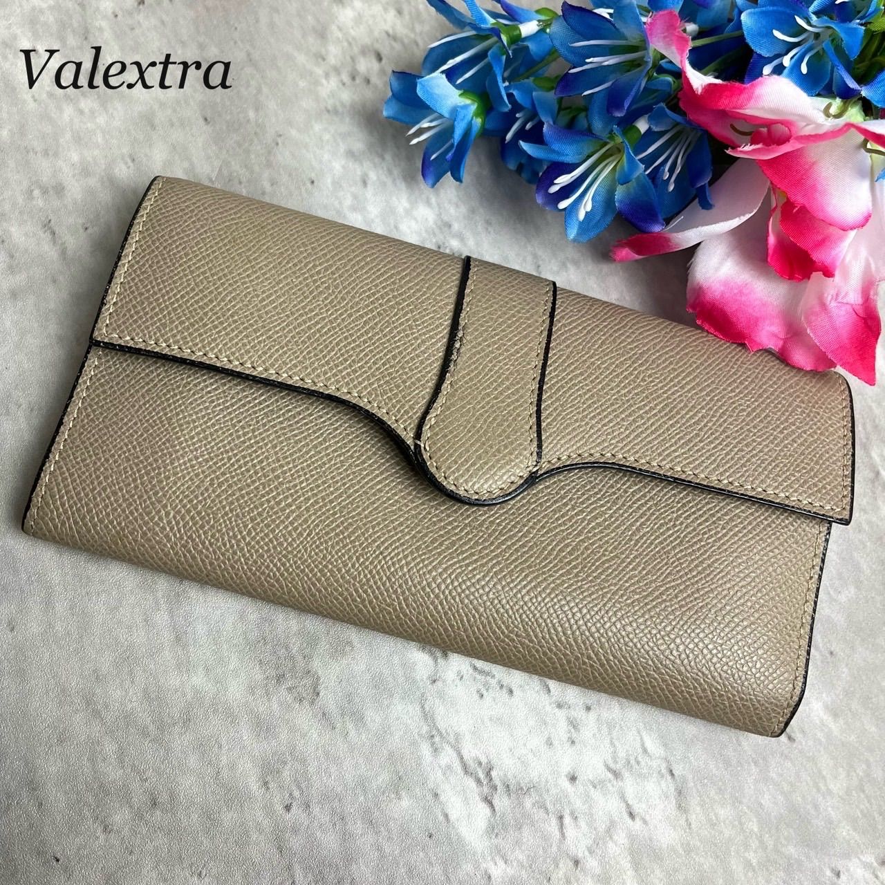 美品✨ Valextra ロングウォレット
