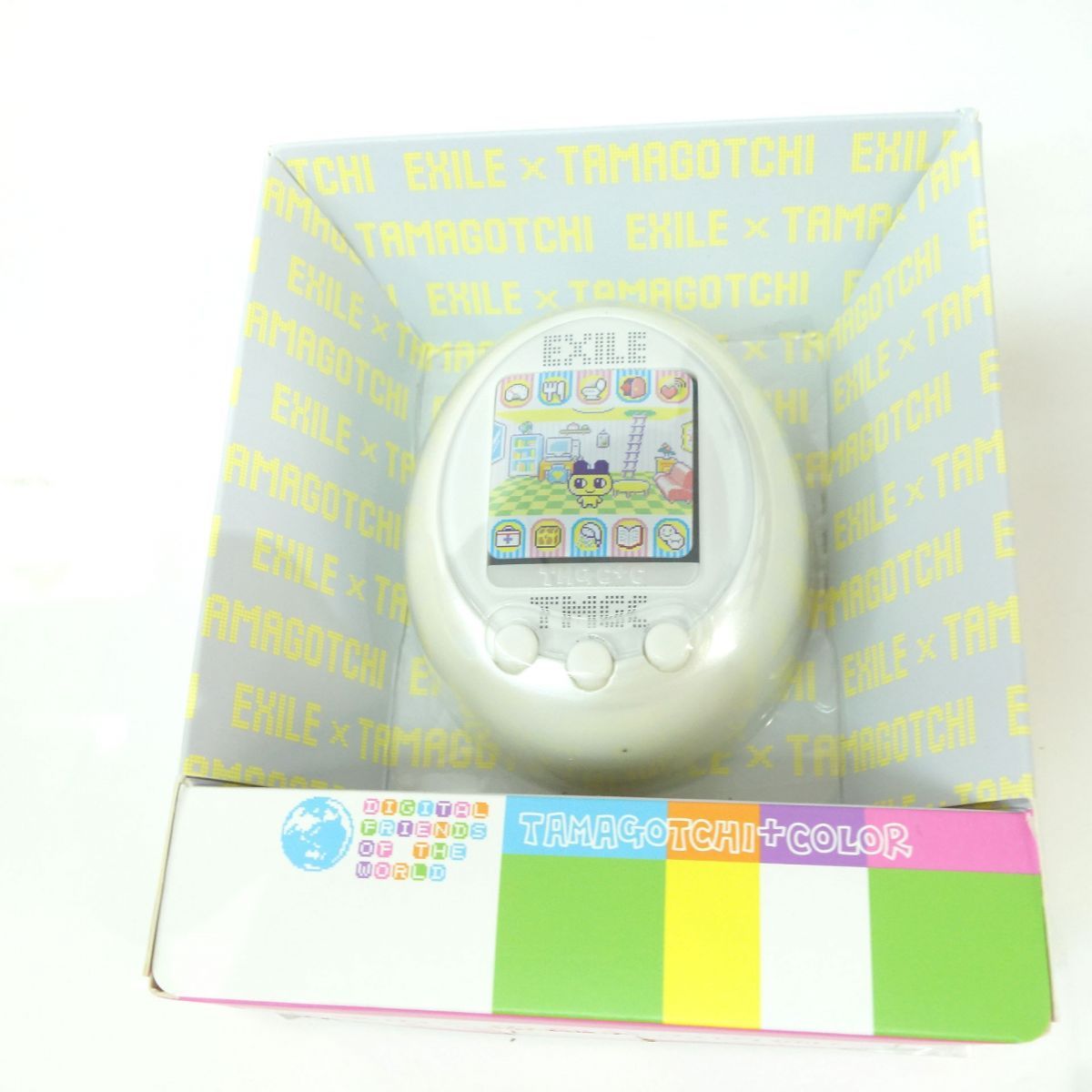 EXILE x Tamagotchi Color ホワイト 71j+inn7HEL._UF894,1000_QL80_.jpg