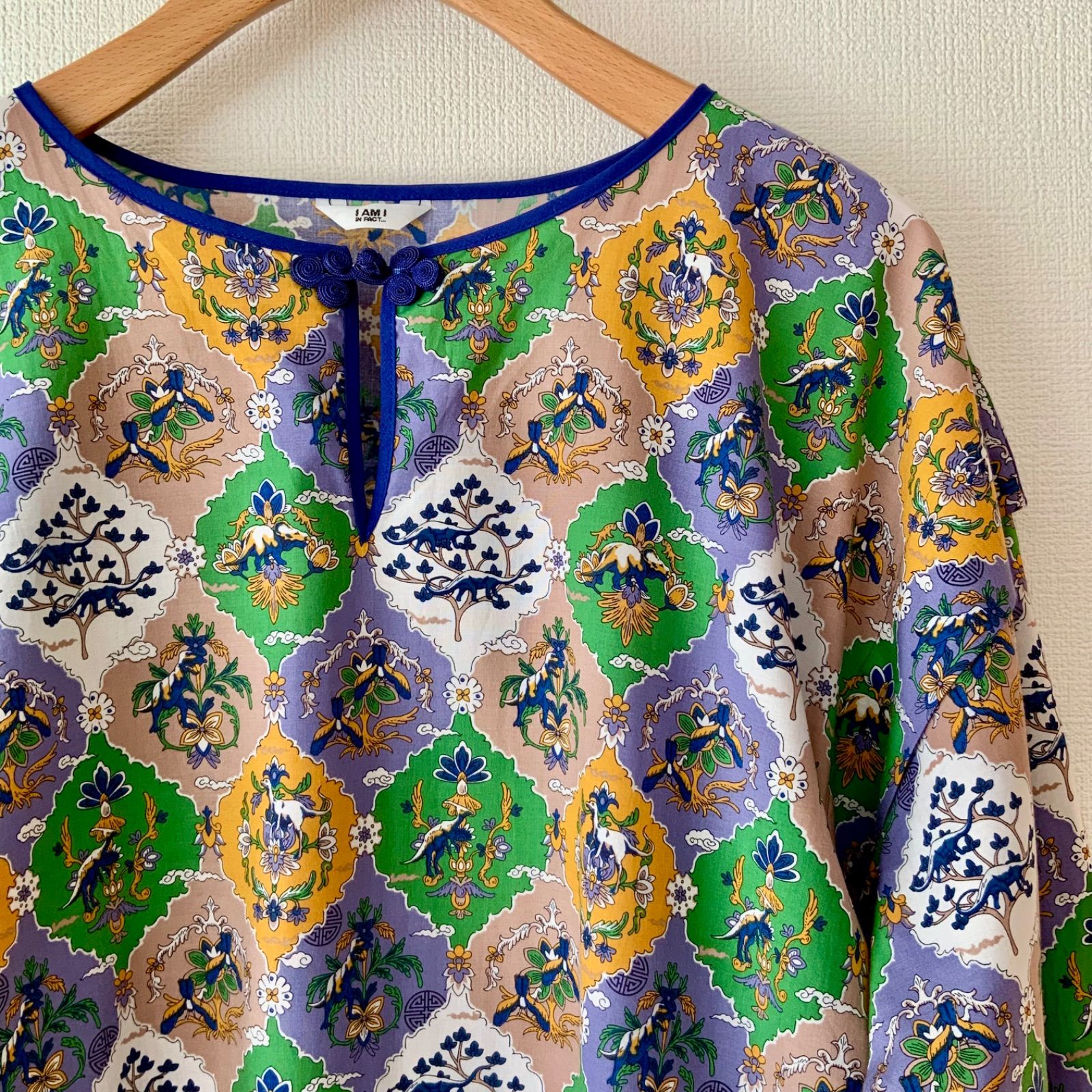 I am I アイアムアイ】Dinosaur in flower オーバーチャイナワンピース  