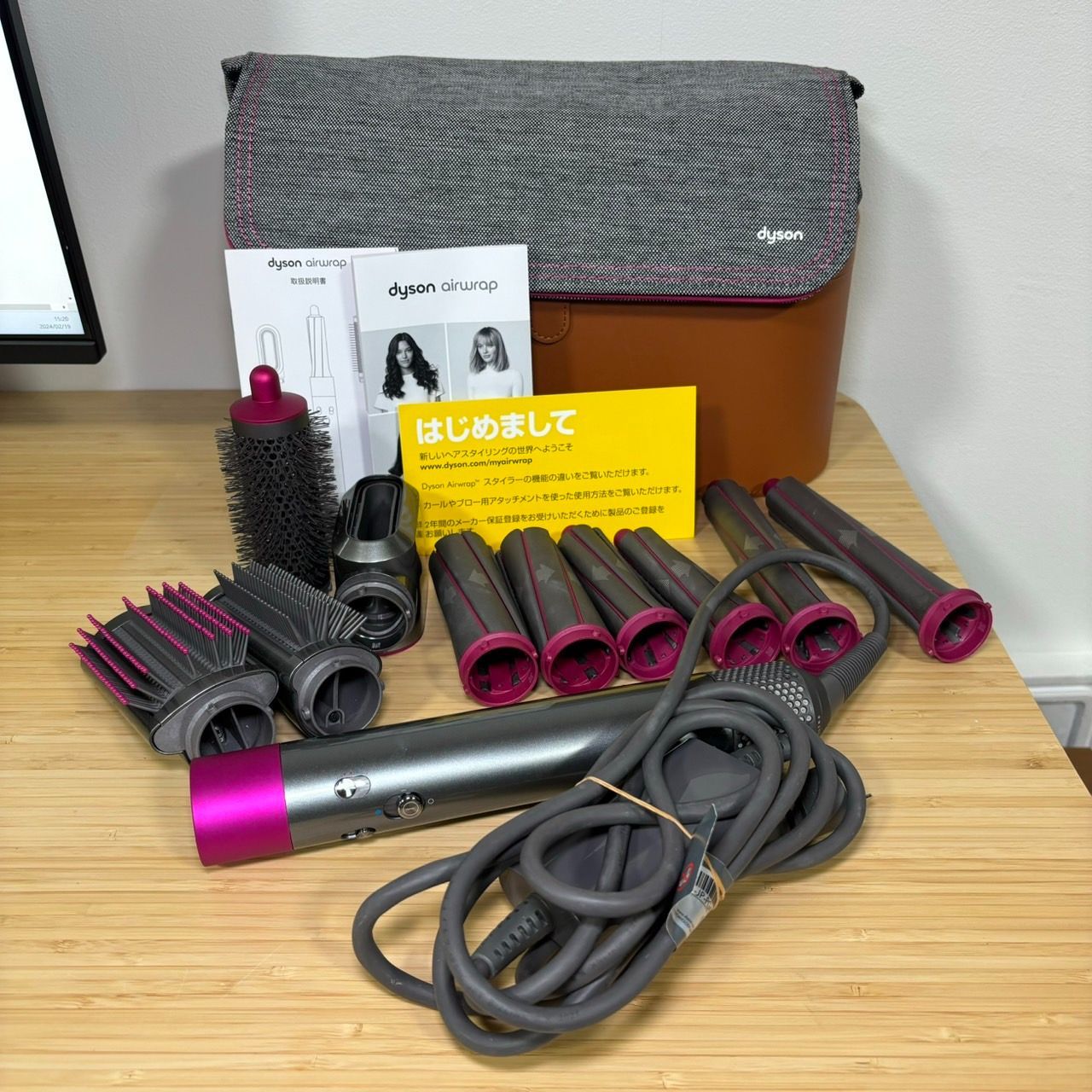 Dyson Airwrapマルチスタイラーコンプリートモデル​ エアラップ フルセット　HS01 VNSFN