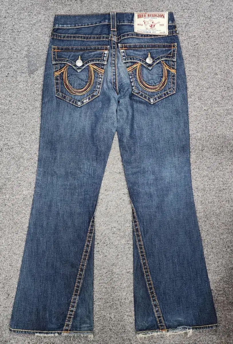 Y2K トゥルーレリジョン RAINBOW JOEY ブーツカットデニムパンツ True Religion Y2K Joey Big T Rainbow 30 Embroidered Pocket