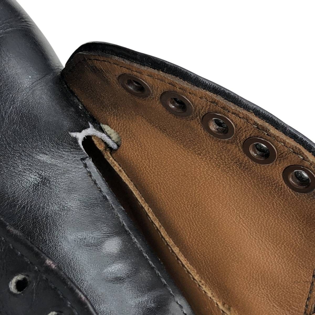 プレーントゥシューズ