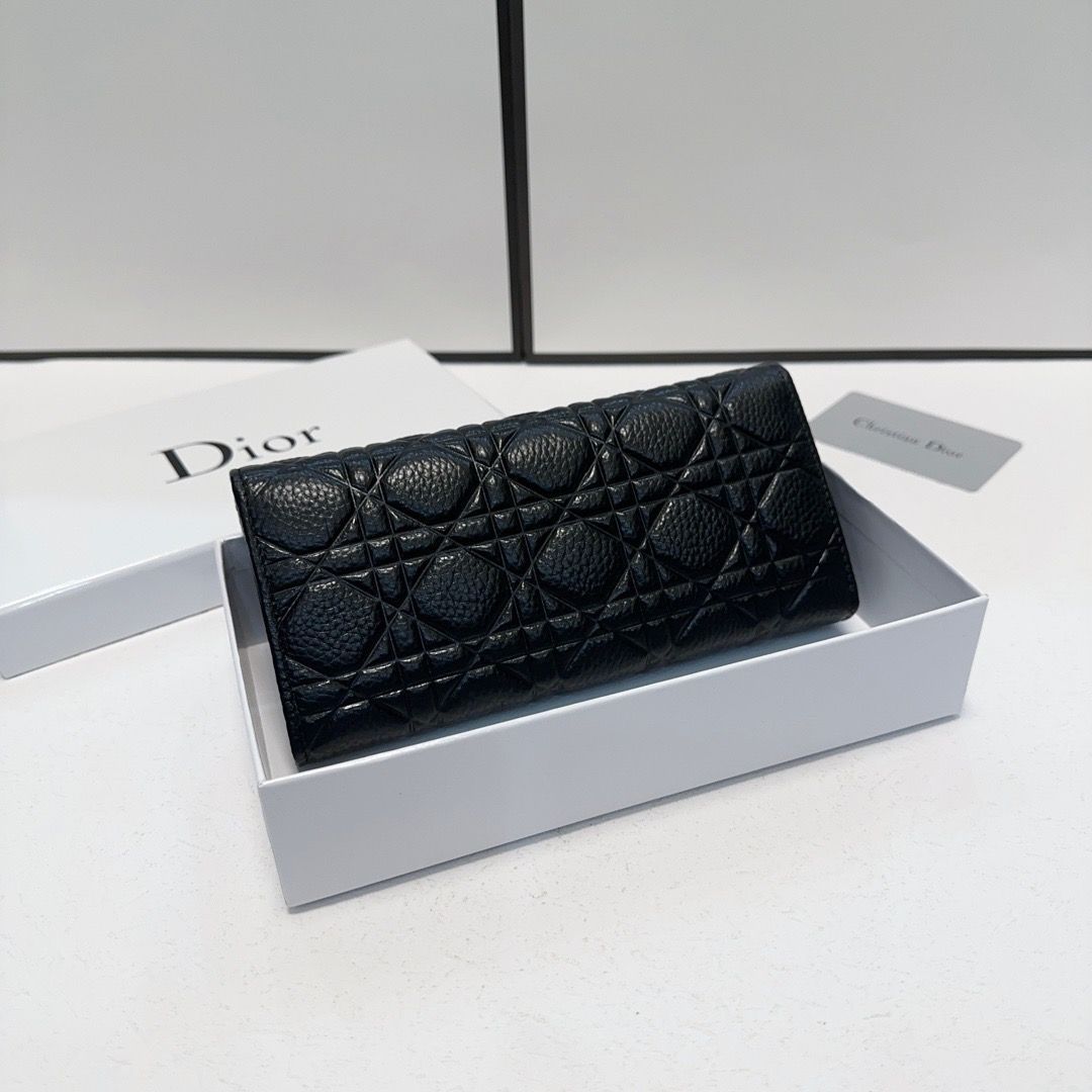 今日特価】Dior レディースウォレット, ブラック, エンボス加工