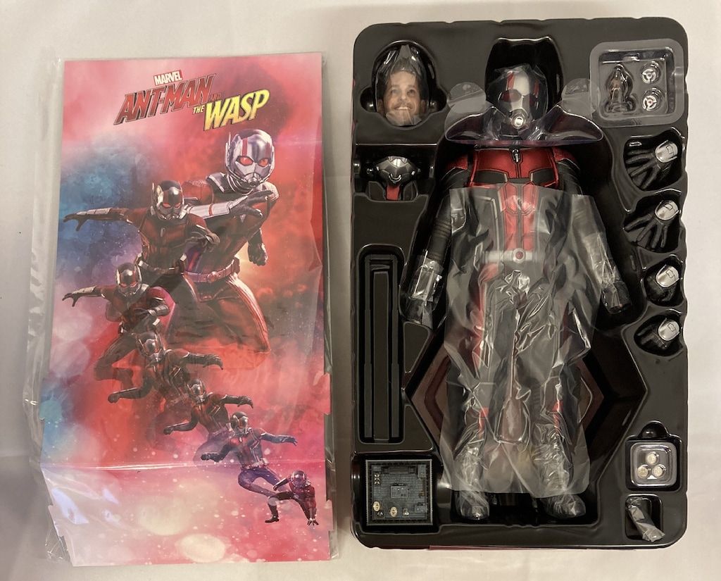 HOTTOYS MOVIE MASTERPIECE ANT MAN MMS497 MMS497