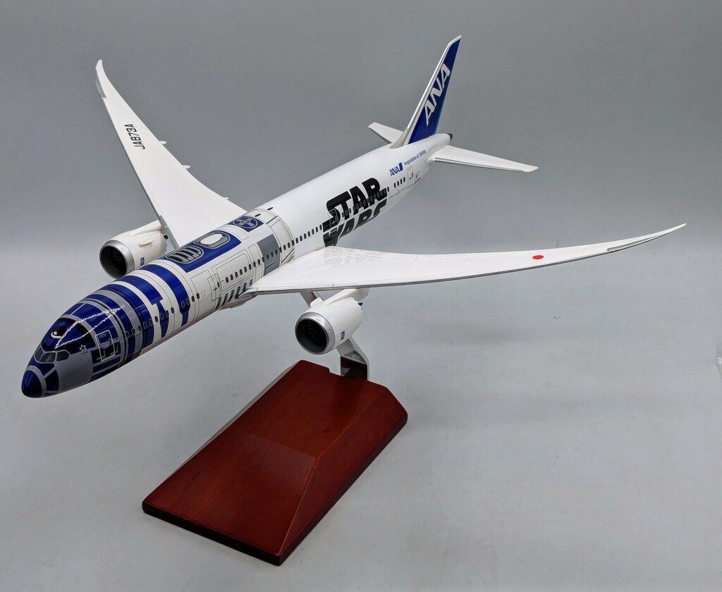 全日空商事 1/200スケール スナップフィット Boeing787-9 ANA STAR