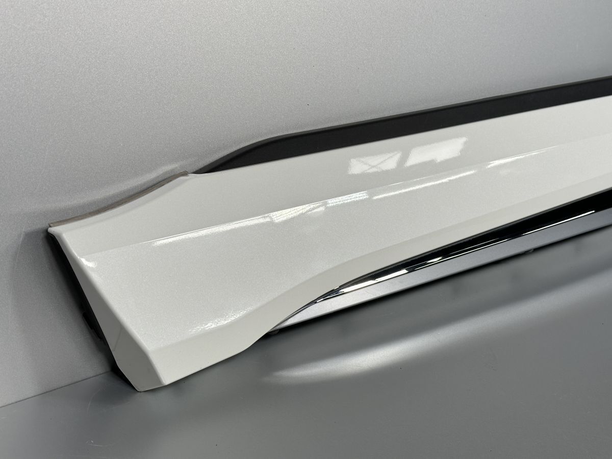 RAV4 MXAA52 AXAH52 純正+OP モデリスタ 左フロントドアサイド