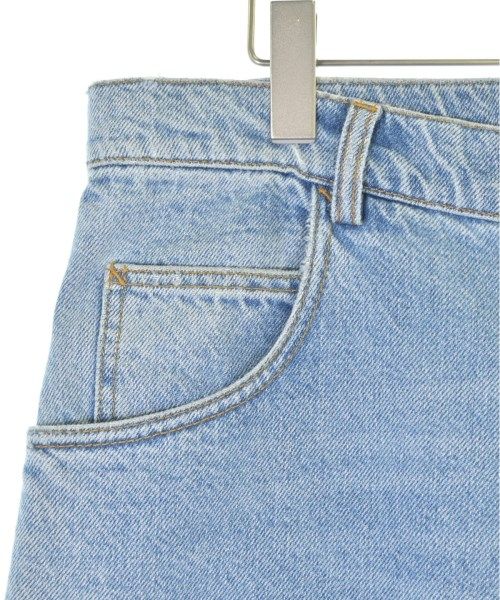 デニムパンツ