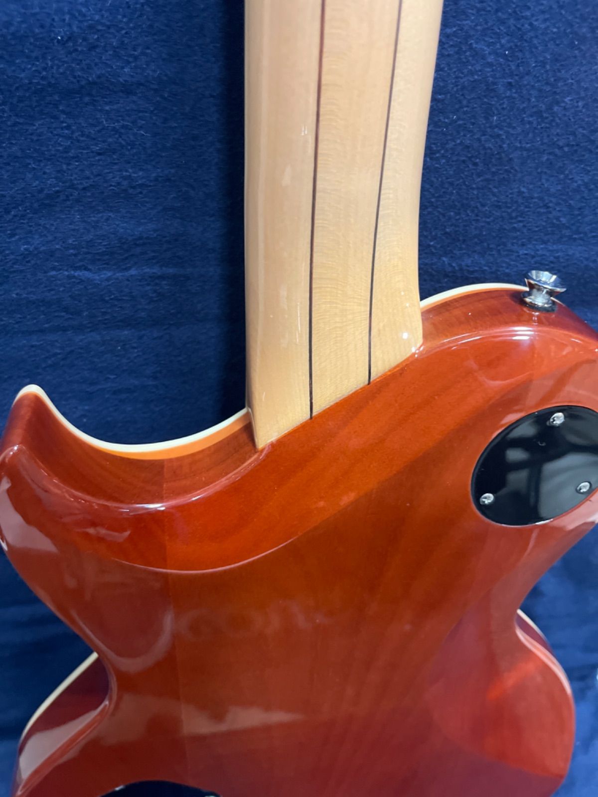 PE-700