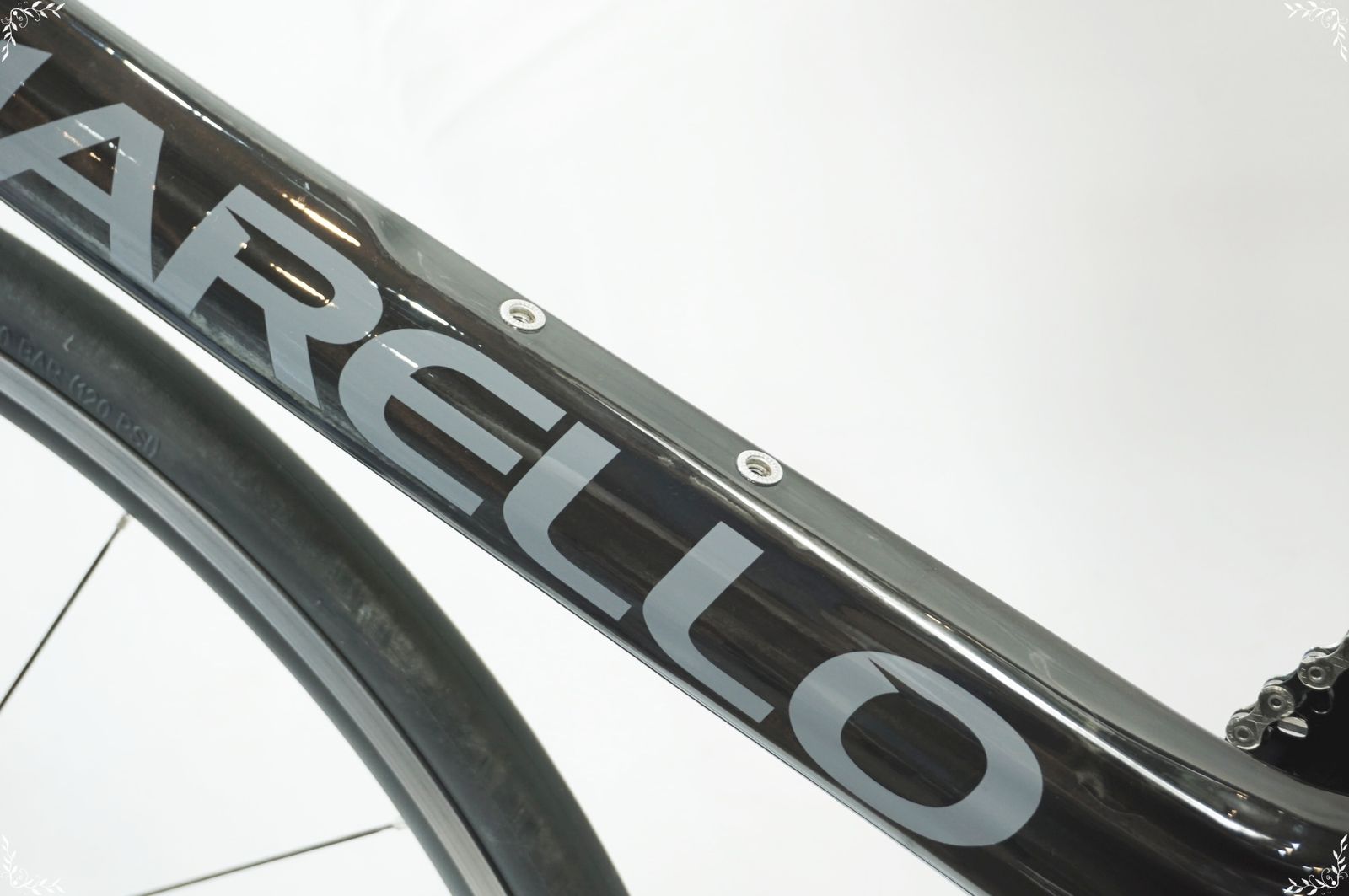 ピナレロ ANGLIRU