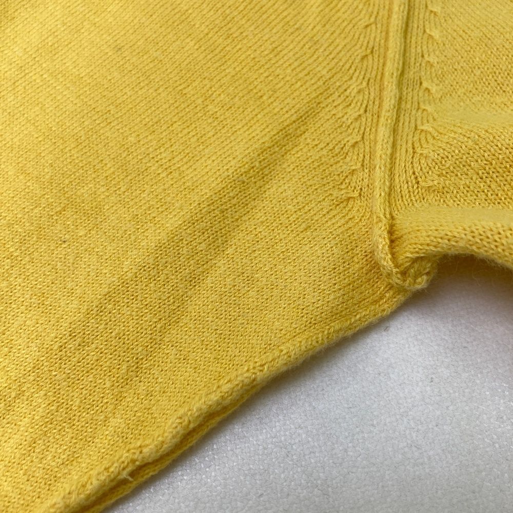 未使用BEAMS GOLF カシミヤイエロー セーター Mサイズ サイズ：L BEAMS GOLF ビームスゴルフ Vネックニットセーター カシミヤ