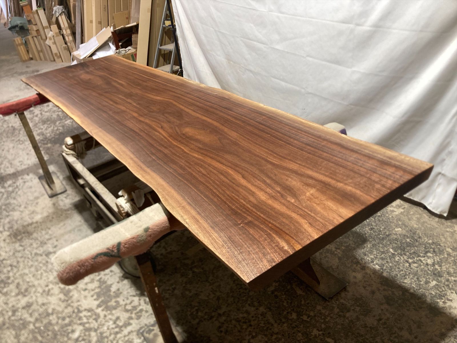 ブラックウォールナット9250 一枚板無垢 乾燥材 2850ｘ660-710ｘ46mm 天板のみ カウンター センターテーブル ダイニングテーブル MARWIL-DEMENAGEMENTS_CH