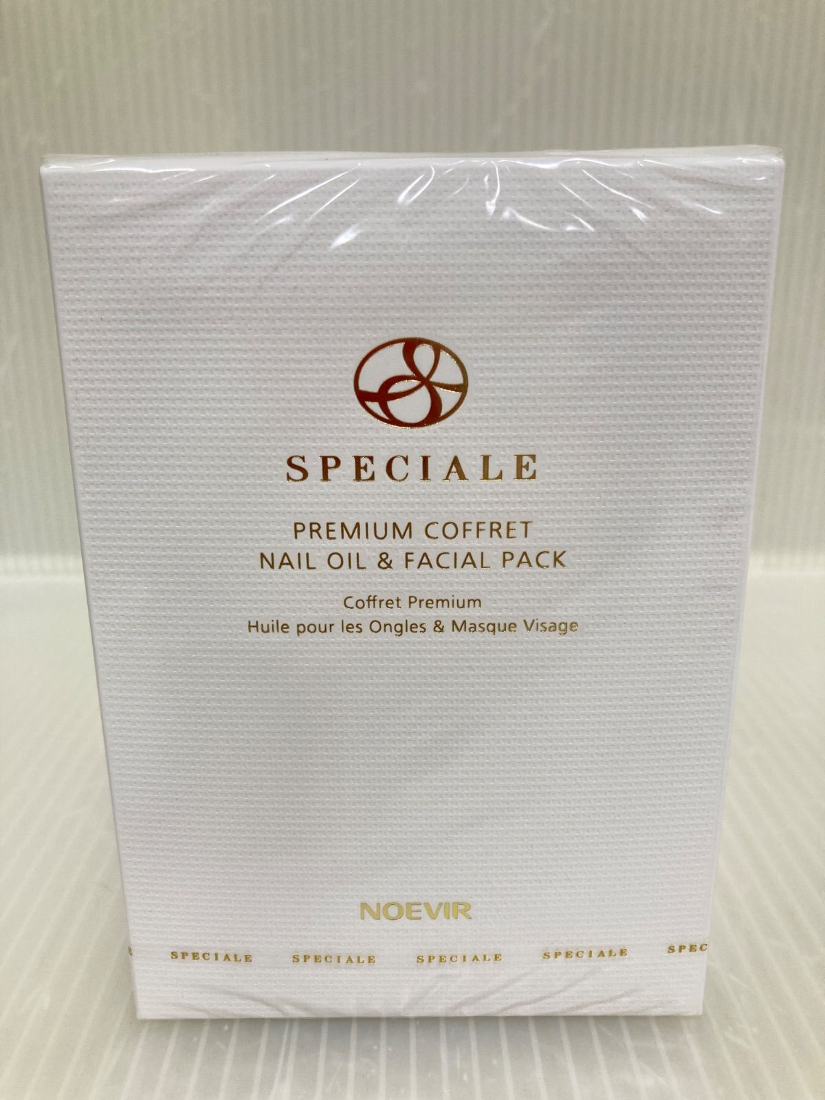 ノエビア スペチアーレ プレミアムコフレ（ネイルオイル