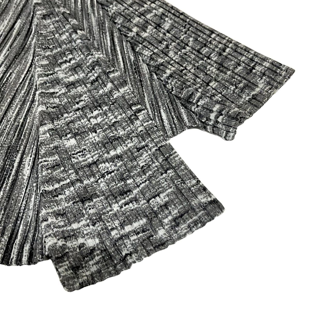 PLEATS PLEASE(プリーツプリーズ) 半袖カットソー サイズ3 L
