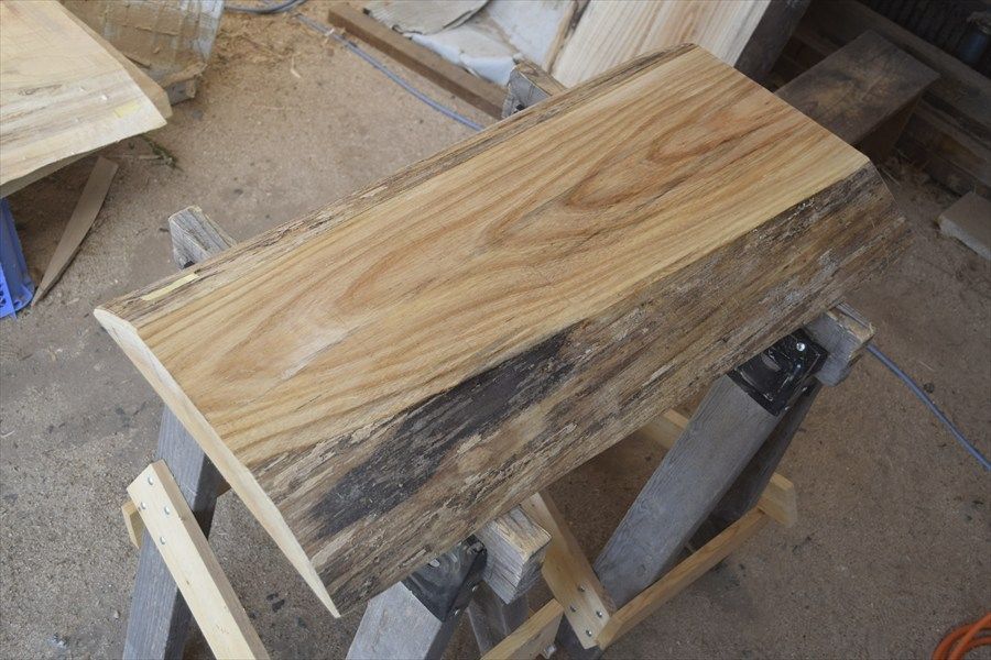 アウトレット ケヤキ 欅 の一枚板 長さ約85cm 幅約41～47cm 厚さ約6.1cm DIY用 Z665