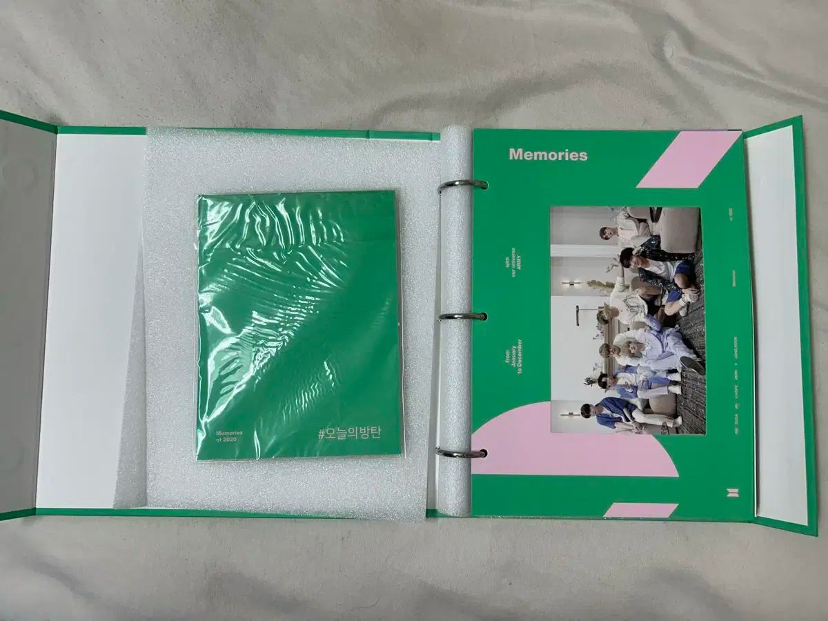 未使用　BTS　Memories 2020　DVD　限定販売商品　トレカ　ジミン BTS memories 2020 DVD トレカ ジミン BTS Memories 2020 DVD