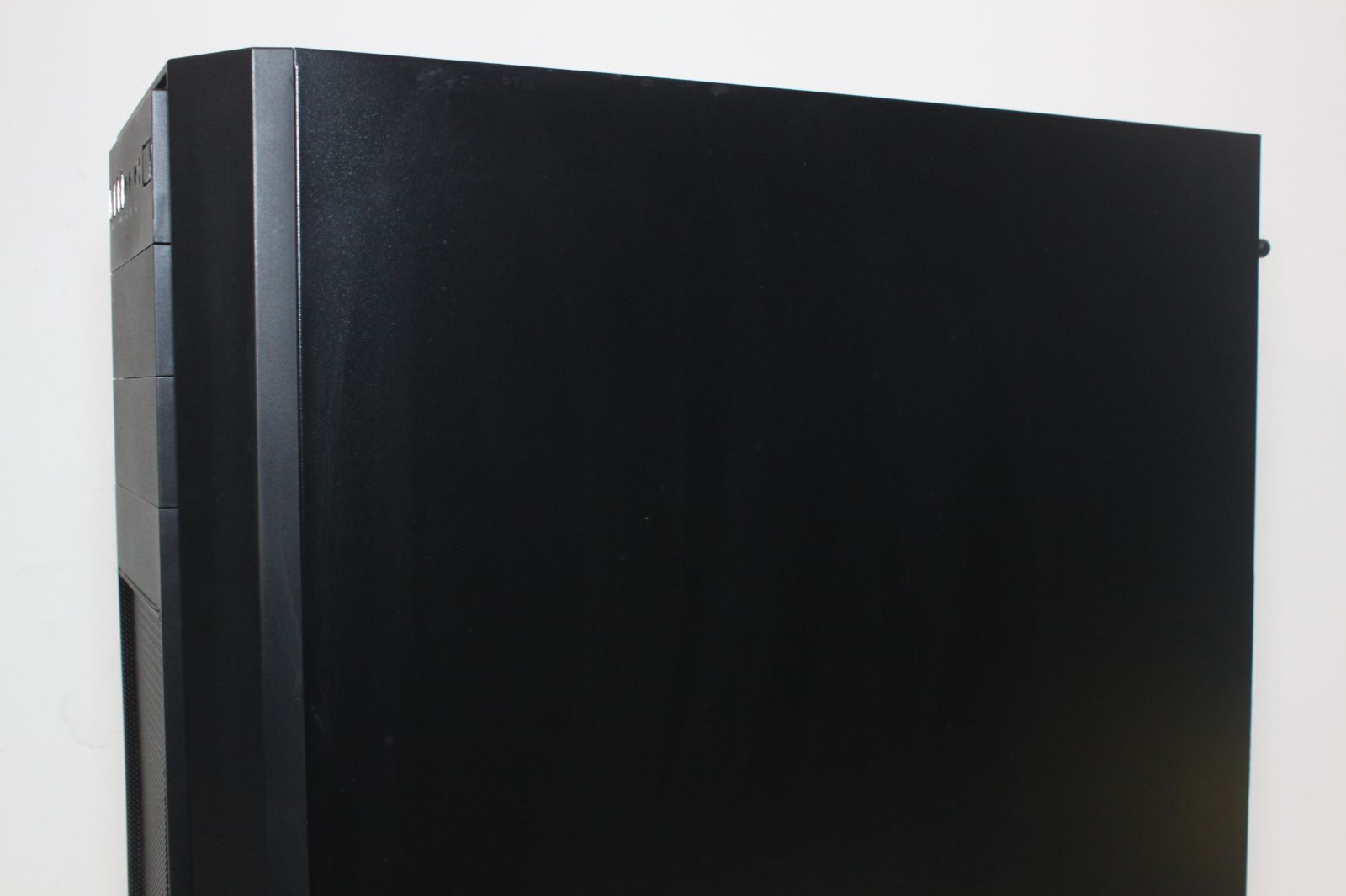 中古ゲーミングPC/Win11/Intel Core i5-8400 ⑤ 中古ゲーミングPC/Win11/Intel Core i5-8400/SSD256GB/メモリ8GB