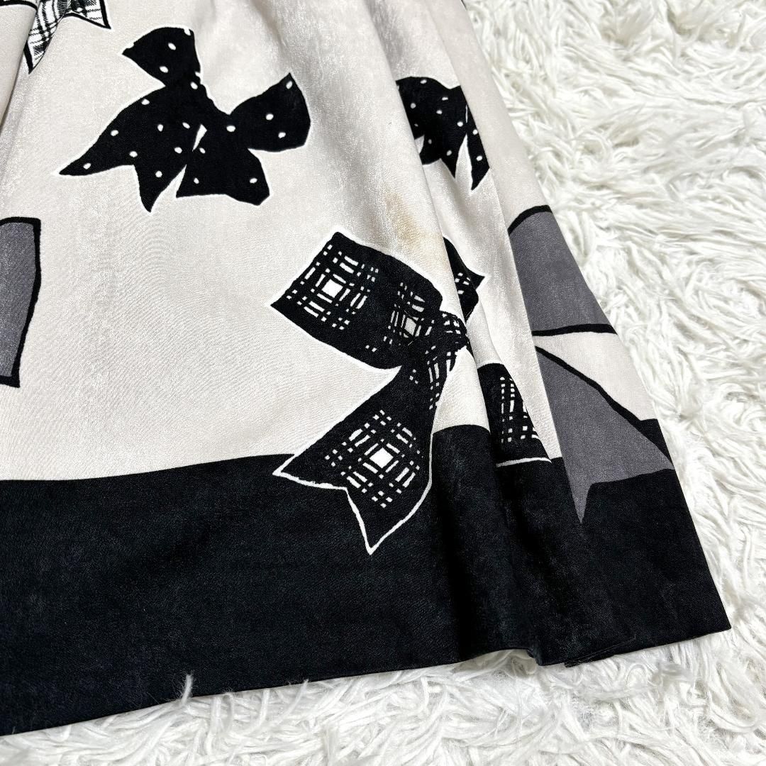 美品】 M's GRACY リボン柄ひざ丈フレアスカート 38 グレージュ - メルカリ