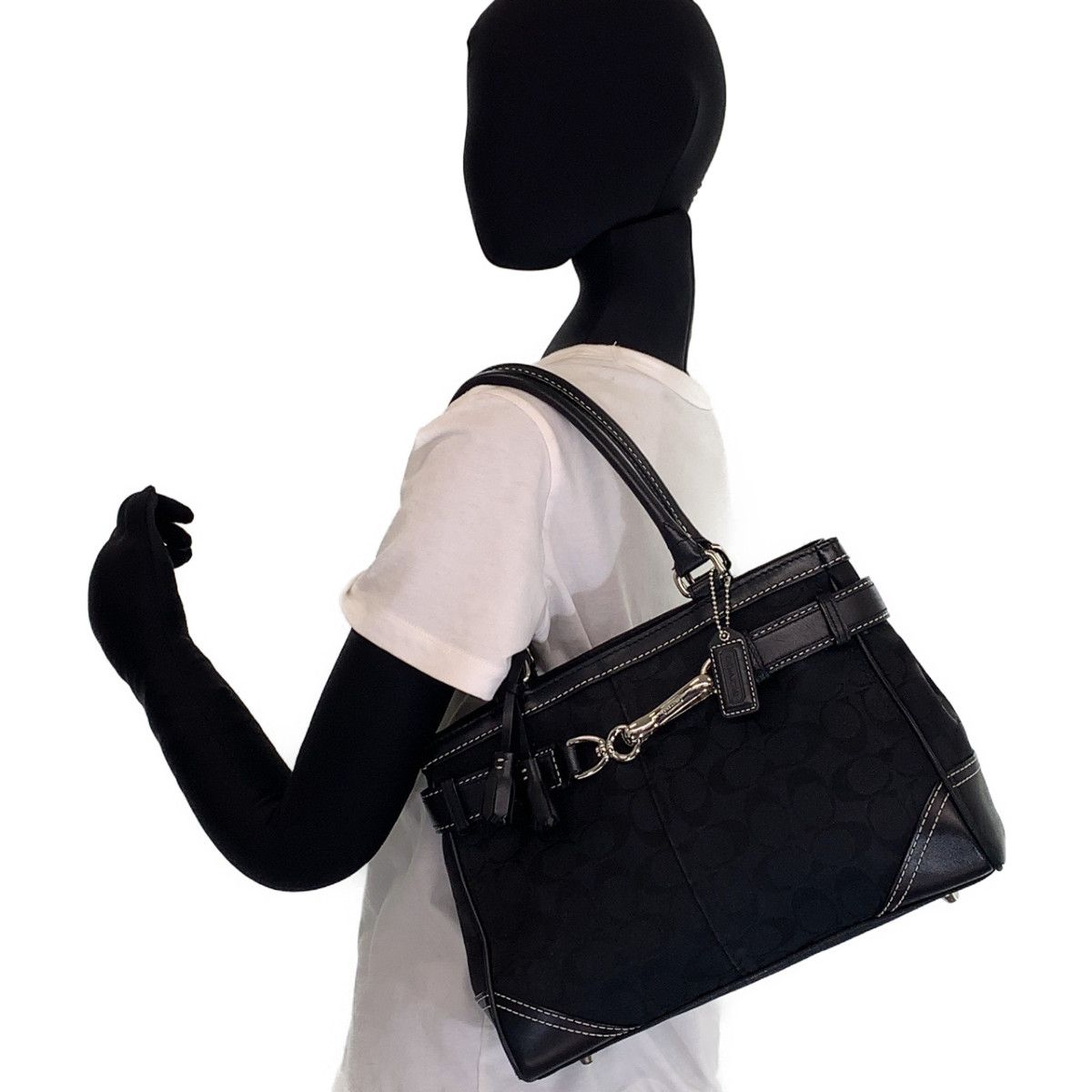 COACH コーチ シグネチャー ブラック 黒 シルバー金具