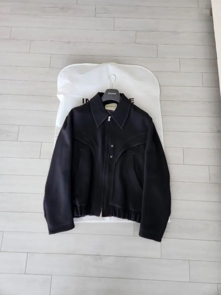 INSILENCE(インサイレンス) スカルプト ウール ブルゾン BLACK L