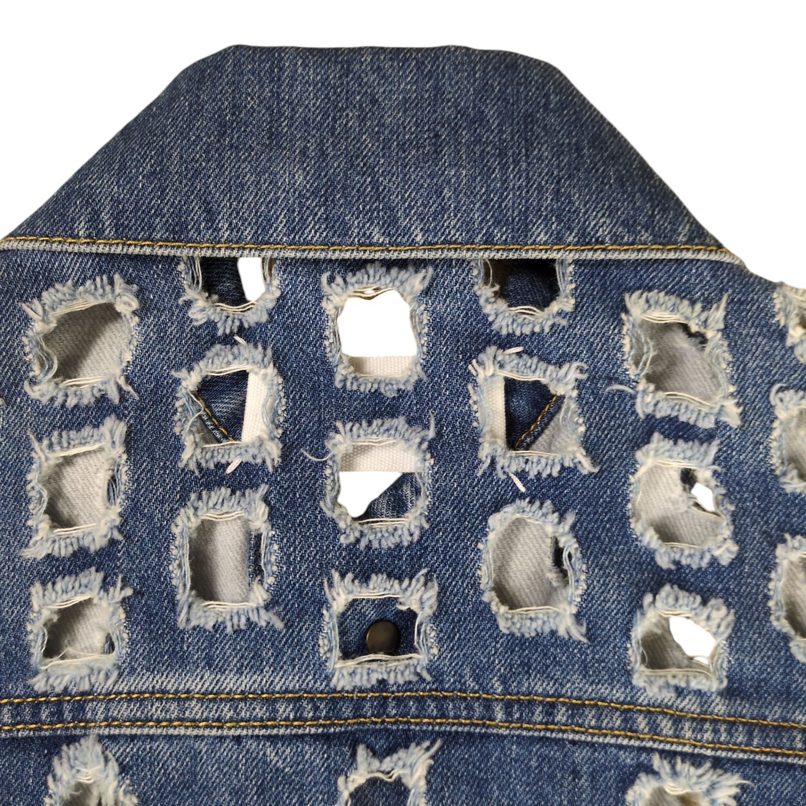 割引 メゾンマルジェラ PUNCH ホール デニム ジャケット Maison