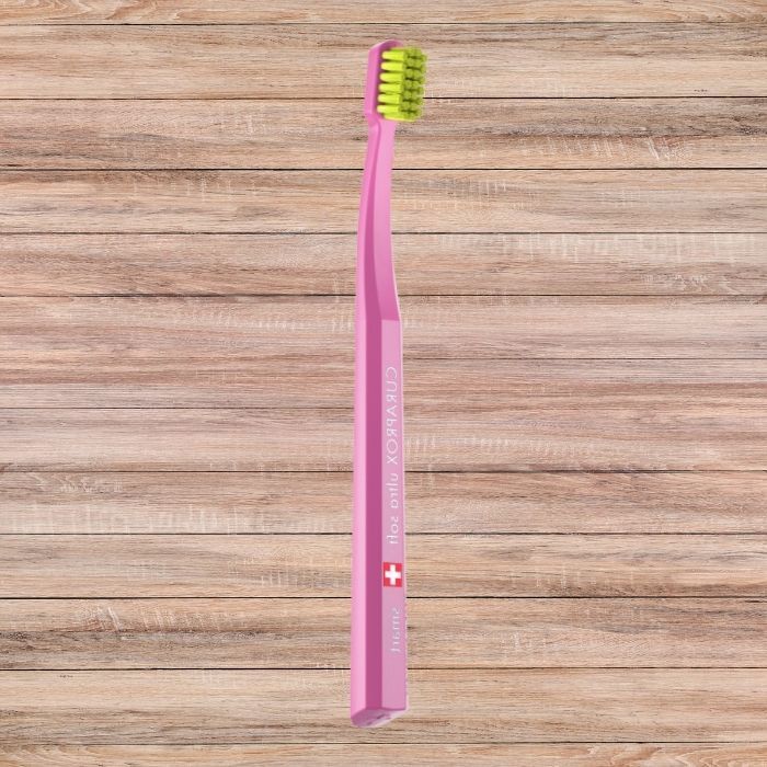 クラプロックス 歯ブラシ CS スマート 12本セット Smart 7600 小さめヘッド 女性用 子供用 スイス製 超やわらか 細毛 指定不可 ウルトラソフト 歯磨き 美白 口臭ケア むし歯 予防 歯科専売 歯周病予防 虫歯