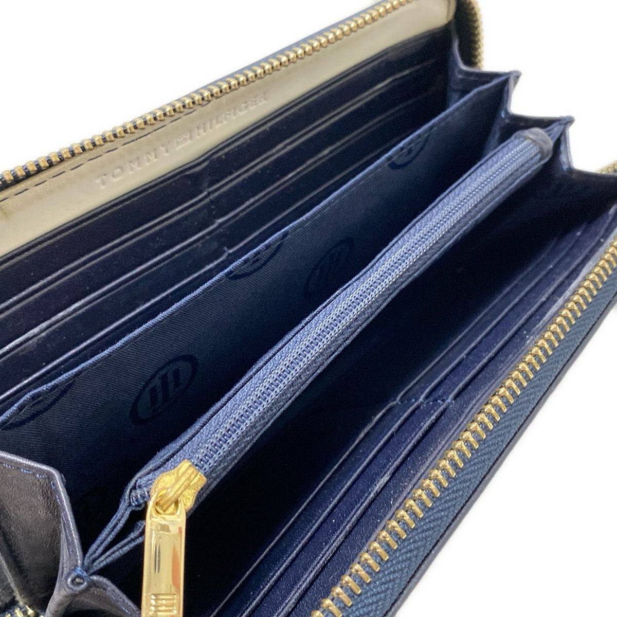 トミーヒルフィガー 長財布