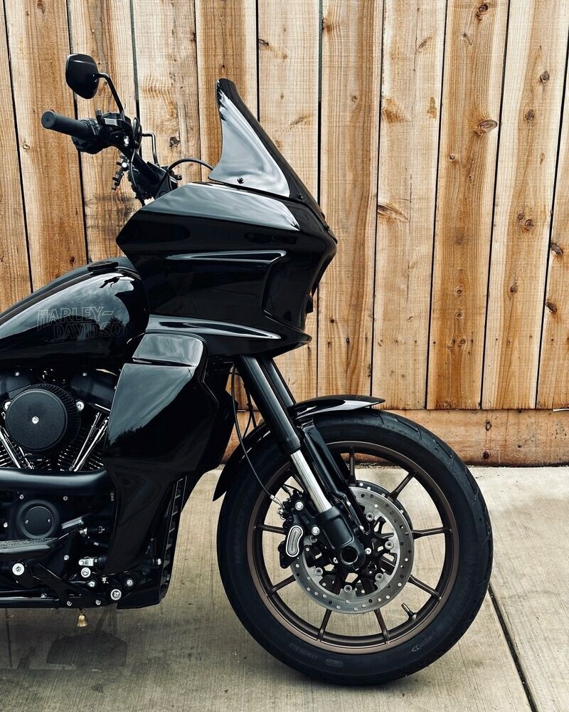 ダークグレー ベント