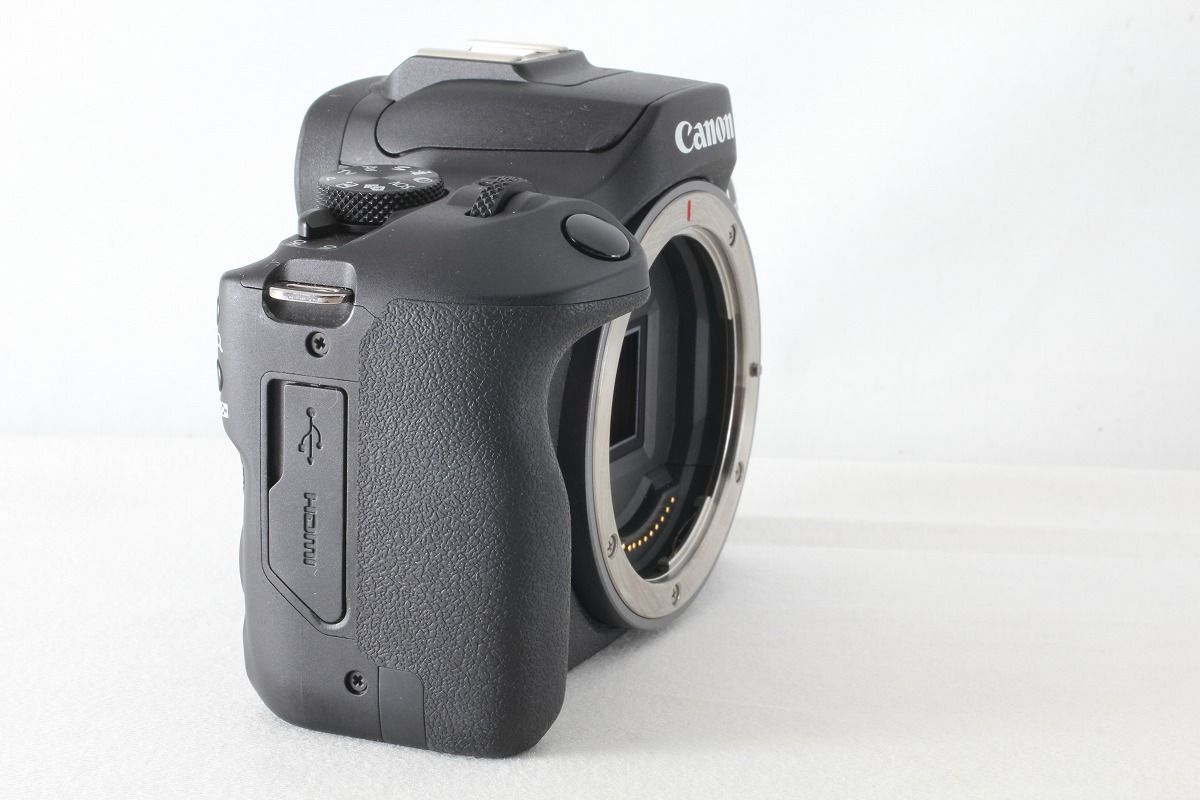 キヤノン Canon EOS R100 ボディ ブラック 僅か7000ショット以下