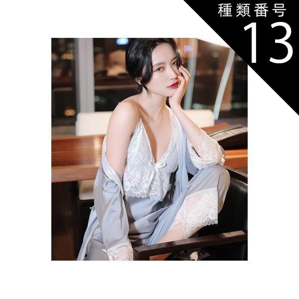 MERCURYDUO（マーキュリーデュオ）の「レースデコルテドット