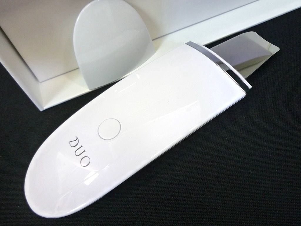 極美品 2回使用のみ DUO デュオ ザ ディープ クレンズ ピーラー