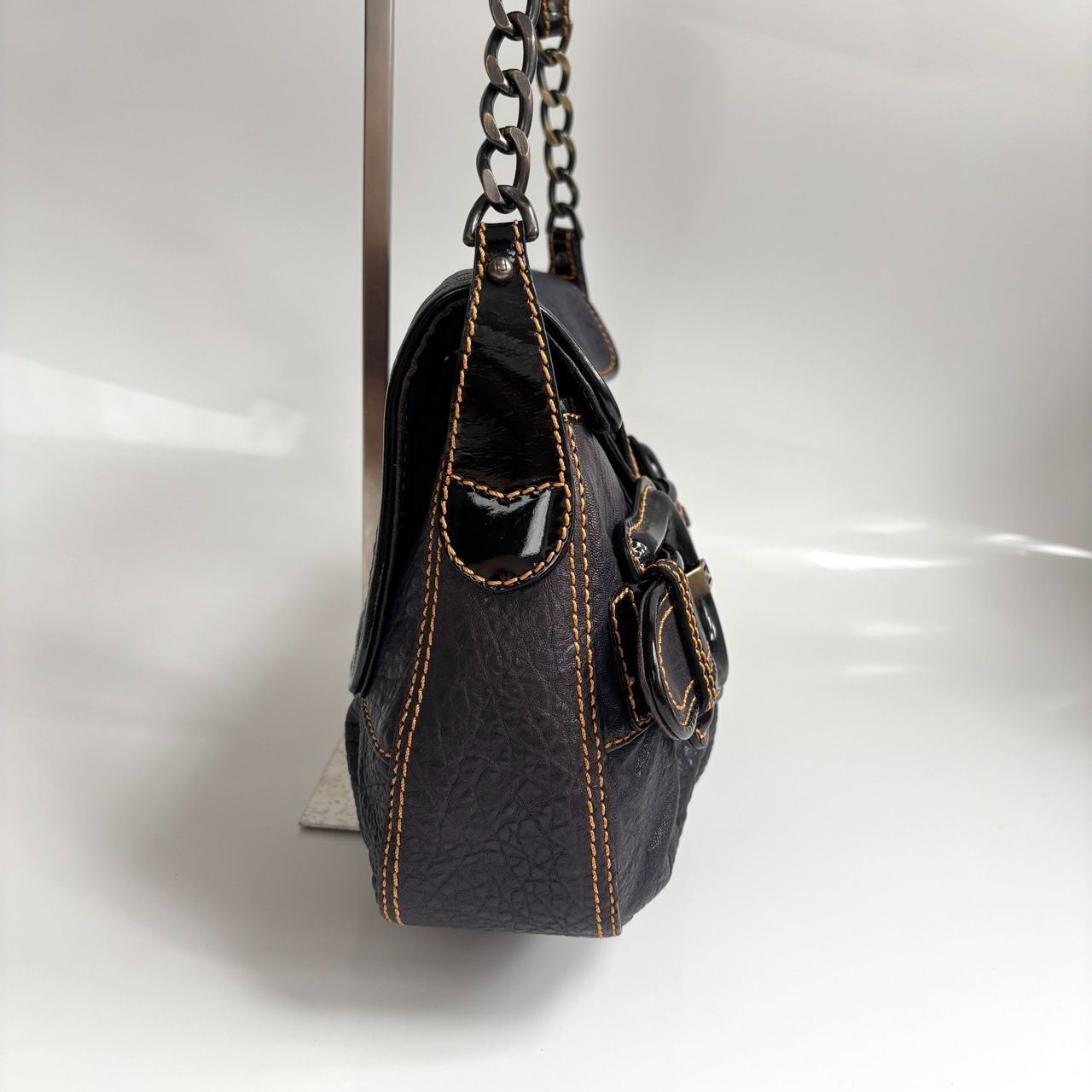 極美品◎ 保存袋付き FENDI フェンディ チェーン ショルダーバッグ 