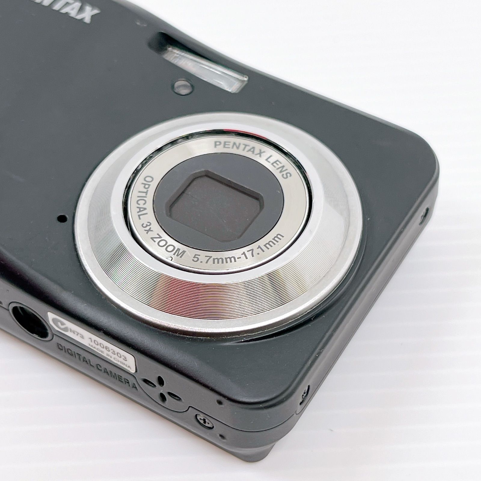 【美品】PENTAX Optio E90　動作確認済 動作確認済み】PENTAX OPTIO E90 デジタルカメラ 黒 単三電池