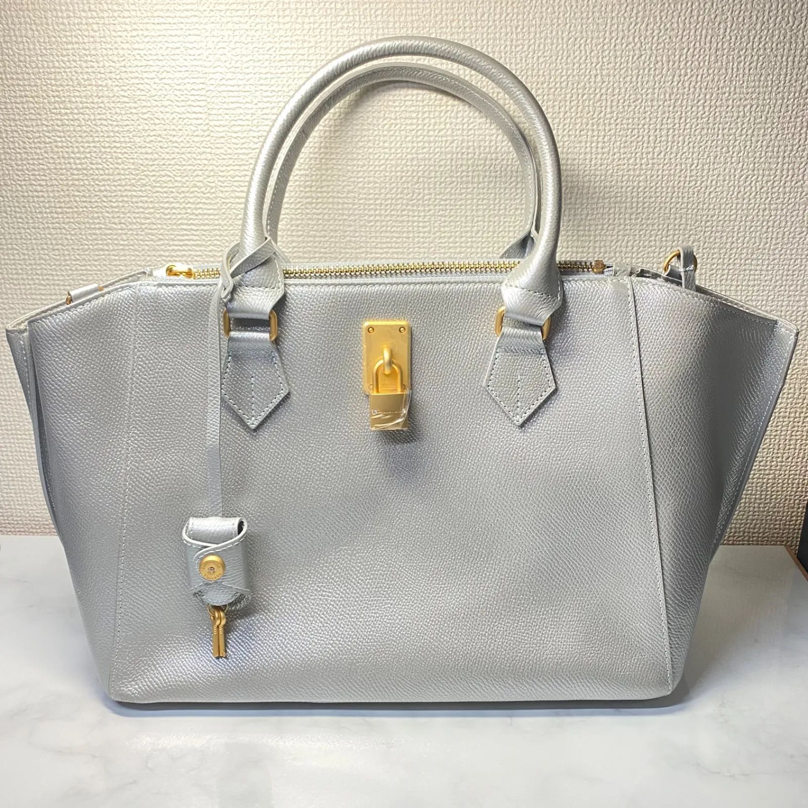 再入荷】 サマンサタバサ アゼルシュリンクバッグ espaciomalvon.com.ar