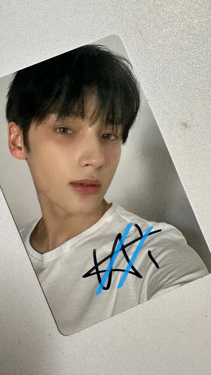 TOMORROW X TOGETHER(TXT) ヒュニンカイ(HUENING KAI) サイン