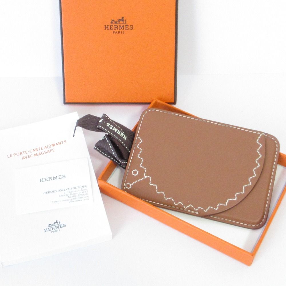 HERMES エルメス MAGSAFE対応 2025年製 ヴォースウィフト レザーカードケース iPhone用 B刻印 エマン エリッソン ブラウン メンズ レディース 古着