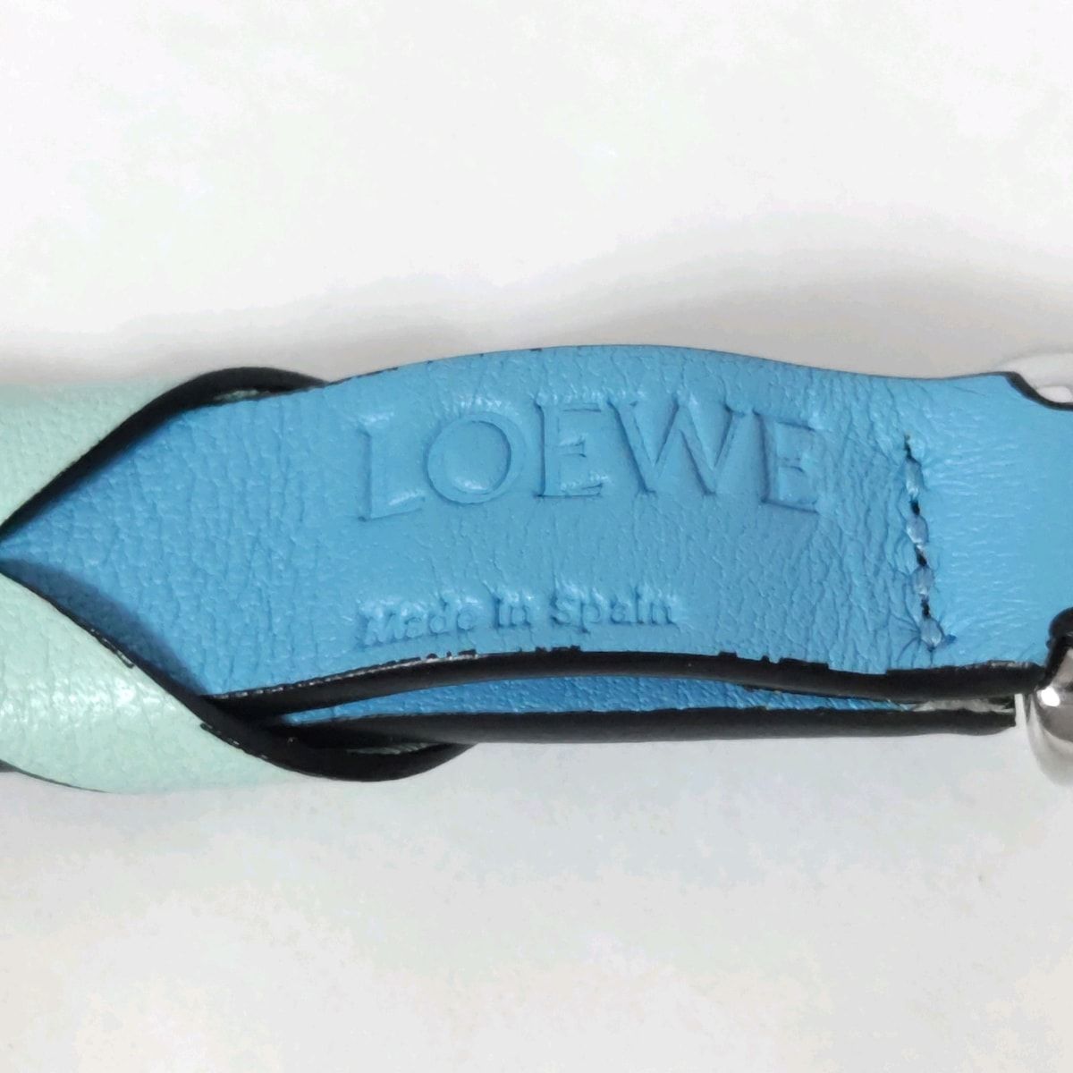 LOEWE(ロエベ) ショルダーストラップ美品 - ライトブルー レザー