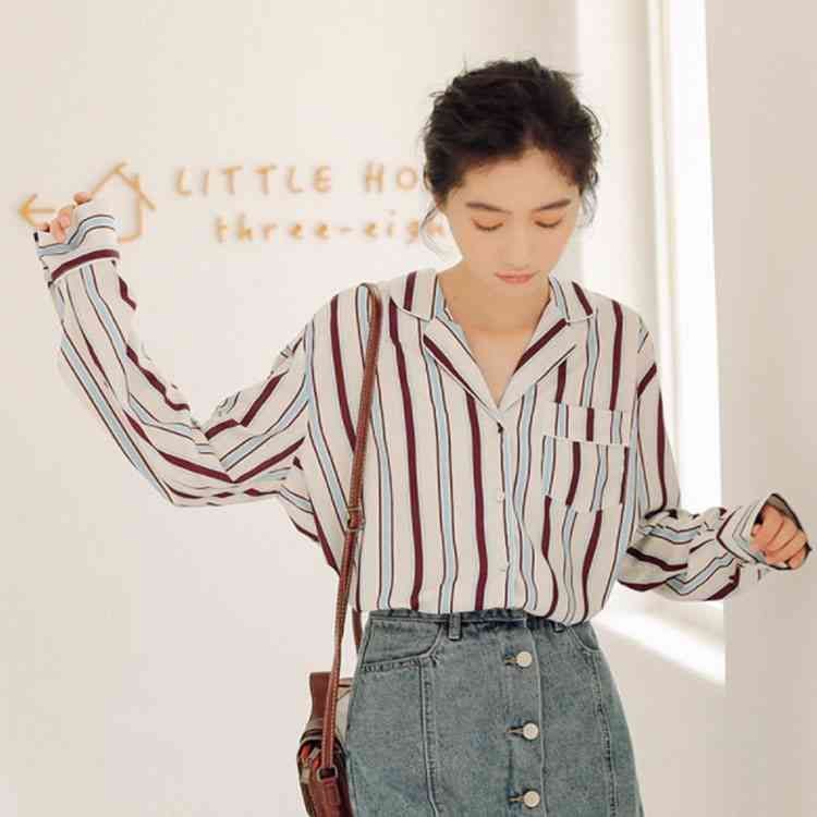 シャツ レディース 長袖シャツ ストライプ柄 ゆったり 縞柄シャツ レトロ 女性 トップス 薄手 ブラウス カジュアルシャツ 長袖 お洒落 楽天市場】M L ストライプシャツ ブラウス レディース長袖 春 夏
