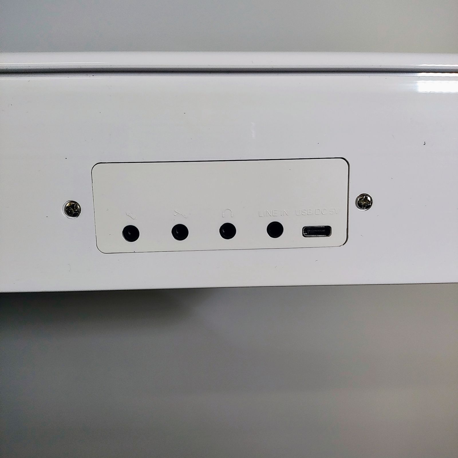 TOMOI 88鍵電子ピアノ TP88-F2L ホワイト 楽天市場】【 折り畳み式 鍵盤光る】 電子ピアノ 88鍵盤