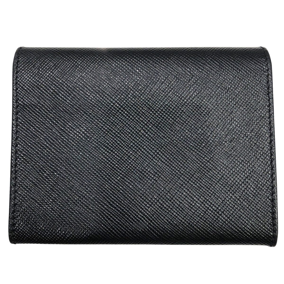 中古】 PRADA プラダ サフィアーノ トライアングル コンパクト