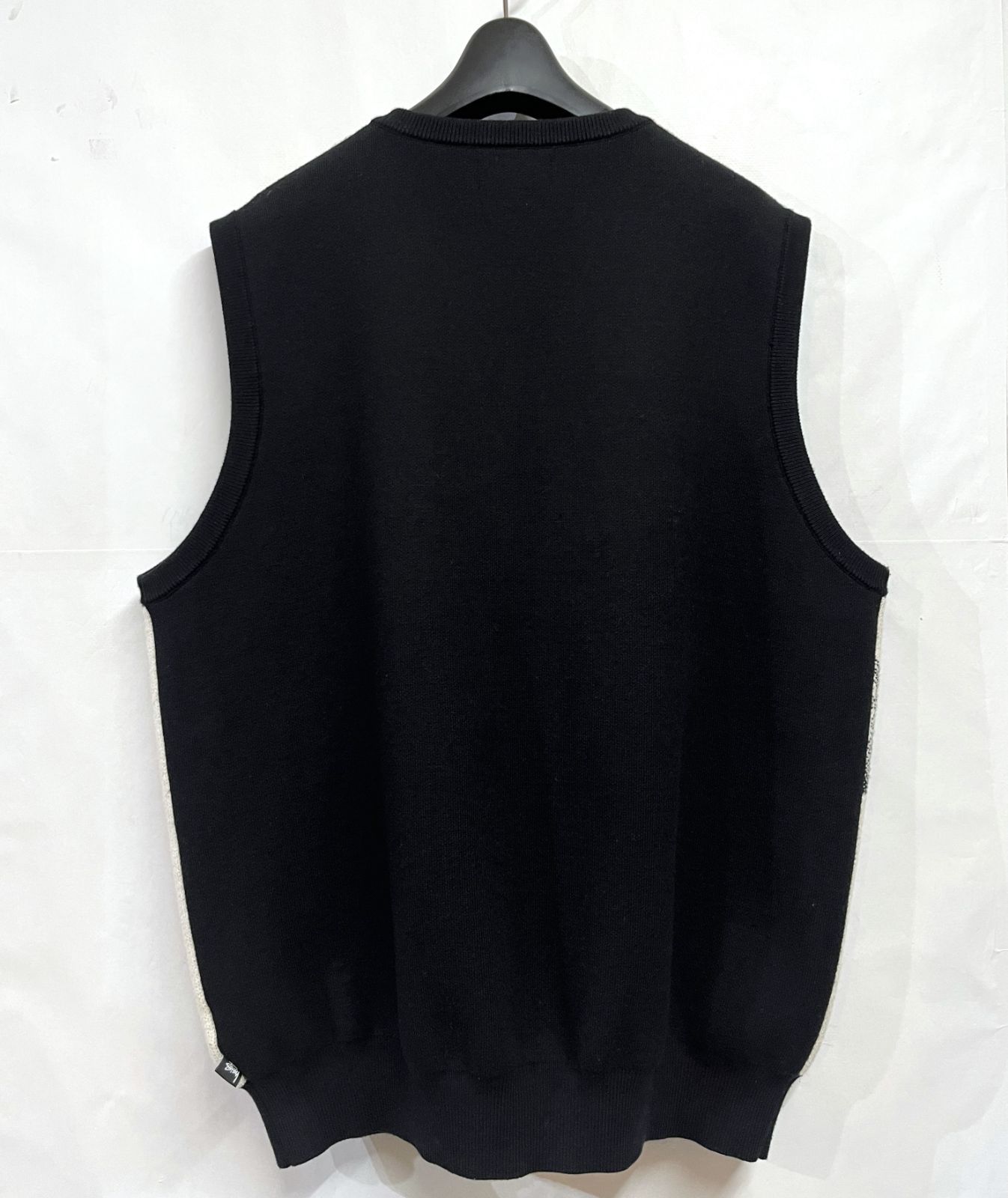 STUSSY｜ステューシー Photo Jacquard Vest フォト ジャガードベスト