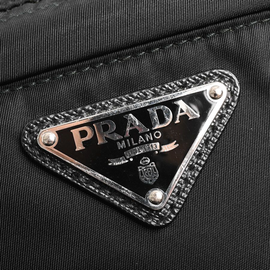 PRADA プラダ
