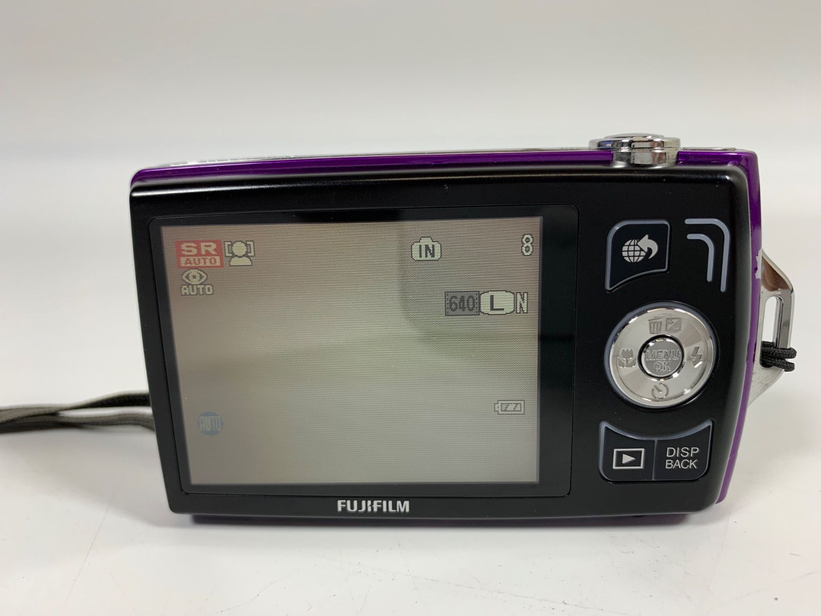 動作品 FinePix Z110 富士フイルム レトロカメラ デジカメ グリーン 富士フイルム、自分撮り機能ミラー搭載の「FinePix Z110