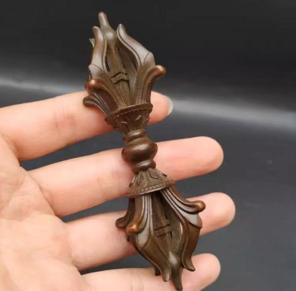 銅 細工 法器金剛杵降魔杵鉞刀 密教蔵仏法器 鎮宅辟邪 開運風水 招財置物工芸品 銅 細工 法器金剛杵降魔杵鉞刀 密教蔵仏法器 鎮宅
