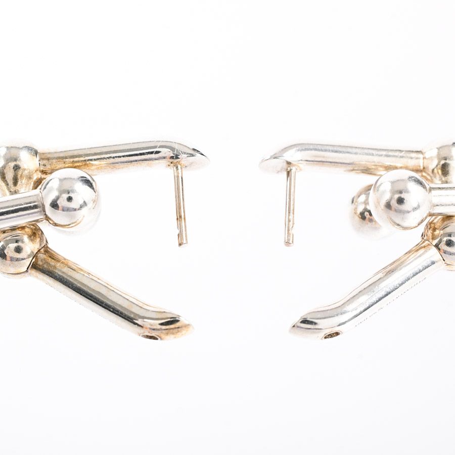 ピアス ハードウェア