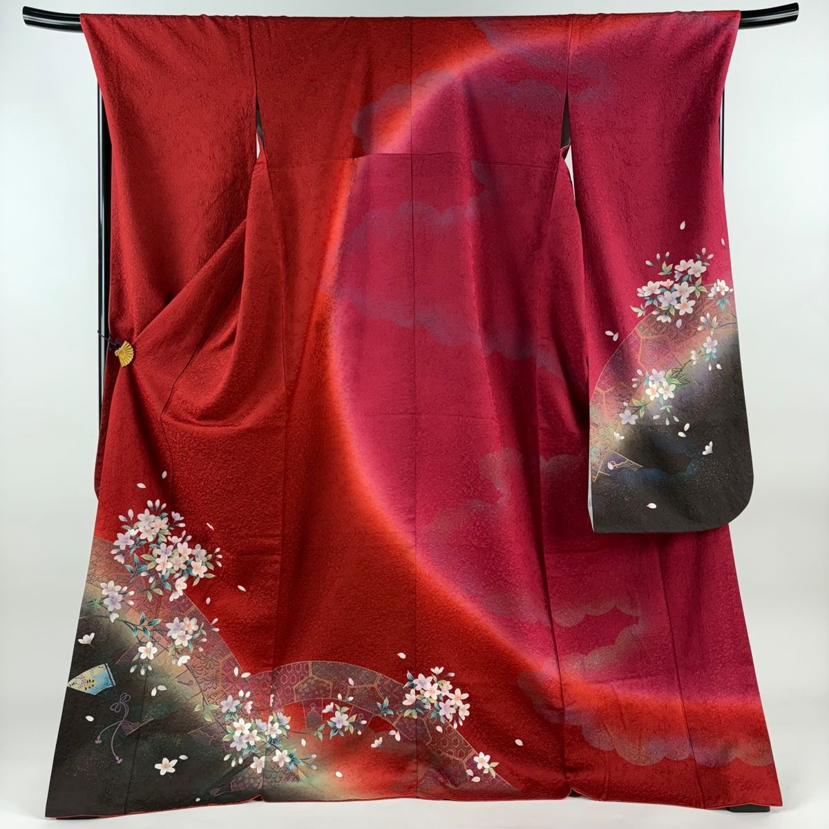 着用少ない状態！幻想的な色彩＊金彩＊振袖＊トールサイズ＊１７４ｃｍ＊裄７２ 美品！金通し地＊金駒刺繡＊金彩満載＊豪華＊振袖＊トールサイズ