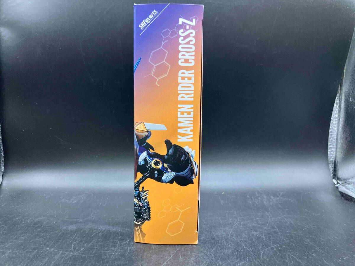 【メルカリ品薄】仮面の魂　ビルド S.H.Figuarts 仮面ライダｰクロｰズ 魂ウェブ商店限定 仮面ライダｰ